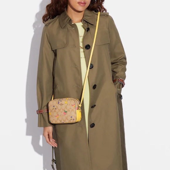 Coach Mini Camera Bag In Signature Canvas With Dreamy Veggie Print - Picture 9 of 9